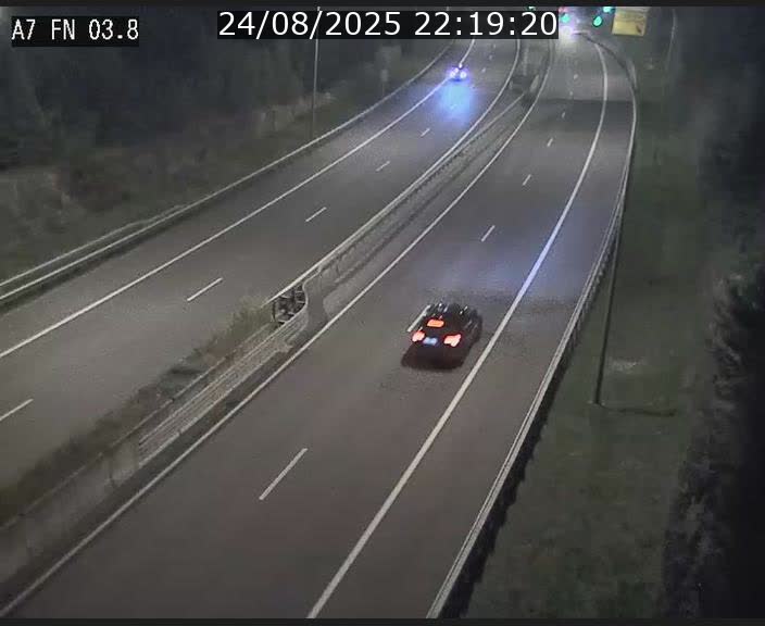 Caméra autoroute Luxembourg A7 - Passage à gibier Rëngelbour - direction Tunnel Stafelter