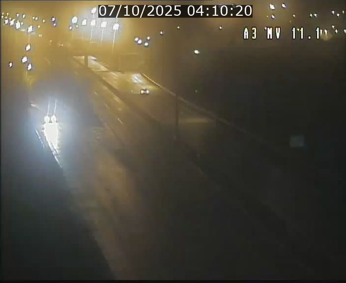 Traffic live webcam Luxembourg Croix de Bettembourg A3 - BK 11.1 - direction Luxembourg-ville