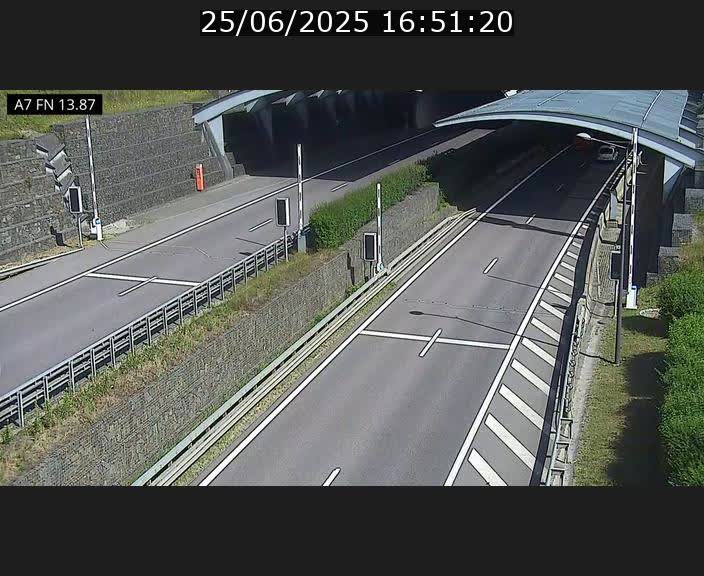Caméra trafic Luxembourg - A7, Tunnel Gousselerbierg, entrée nord, direction Lorentzweiler