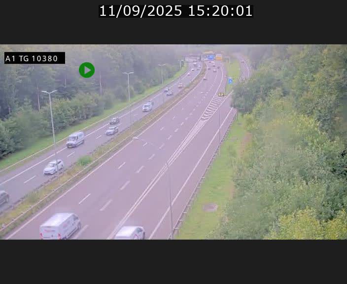 Traffic live webcam Luxembourg Senningerberg - A1 direction Luxembourg Kirchberg - BK 10.3