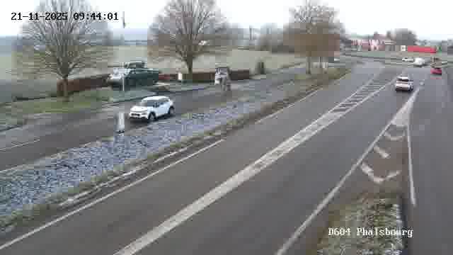 Webcam de surveillance sur D604 (France) à Phalsbourg, cadrée vers Phalsbourg, proposant une information routière utile aux déplacements quotidiens.