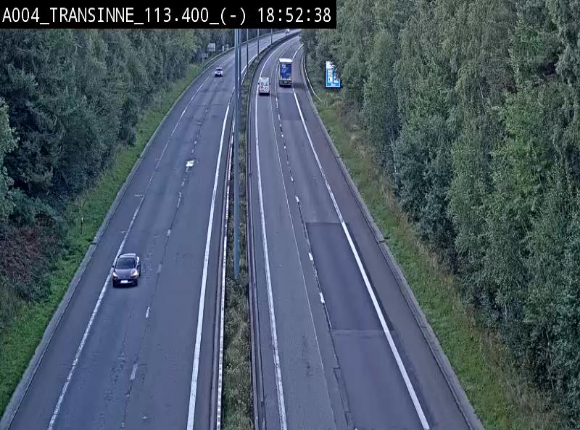Caméra trafic E411 (A4) - Transinne direction Namur - BK 113.425