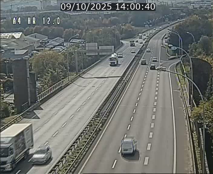 Traffic live webcam Luxembourg Jonction Foetz - A4 - BK 12.0 - direction Esch sur Alzette