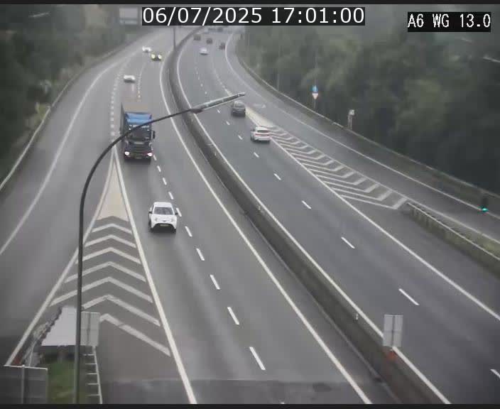 Traffic live webcam Luxembourg Mamer - A6 - BK 13 - direction Luxembourg/France/Allemagne