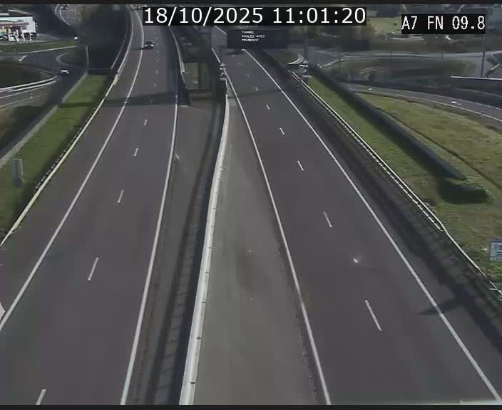 Caméra trafic Luxembourg - A7, Tunnel Gousselerbierg, sortie sud, direction rond-point Lorentzweiler (BK 9.9)