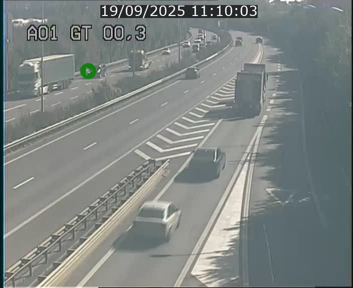 Traffic live webcam Luxembourg Croix de Gasperich - A1 direction Kirchberg - BK 0.3