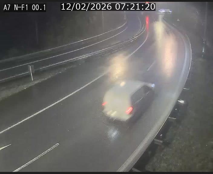 Webcam autoroute Luxembourg A7 située dans la sortie 1 Waldhof, vers la N11, avant le Tunnel Stafelter