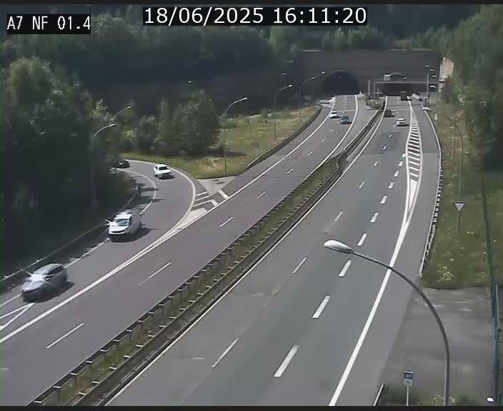 Caméra autoroute Luxembourg A7 - Echangeur Waldhaff - direction Tunnel Stafelter