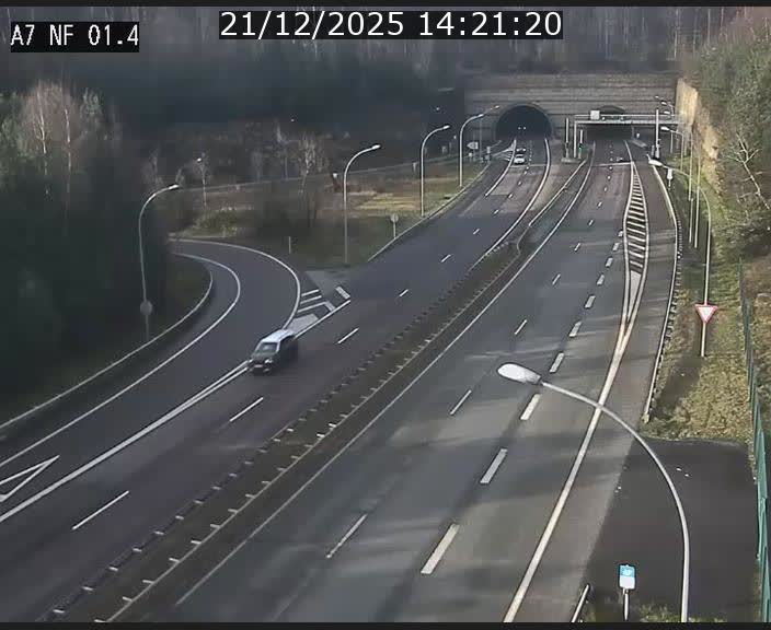 Caméra autoroute Luxembourg A7 - Echangeur Waldhaff - direction Tunnel Stafelter