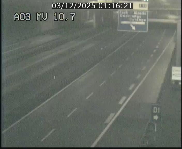 Traffic live webcam Luxembourg Croix de Bettembourg - A3 - BK 10.7 - direction France