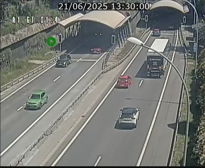 Traffic live webcam Luxembourg Hesperange - A1 direction Kirchberg - BK 1.4