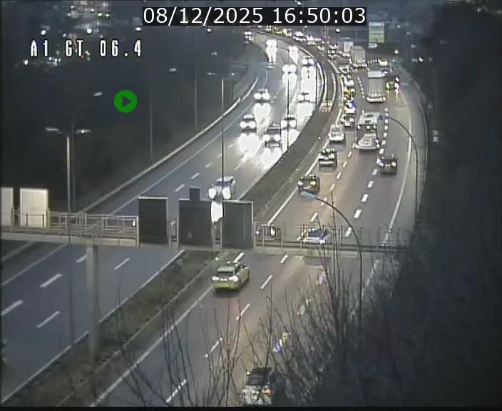 Traffic live webcam Luxembourg Hamm - A1 direction Sandweiler - BK 6.4