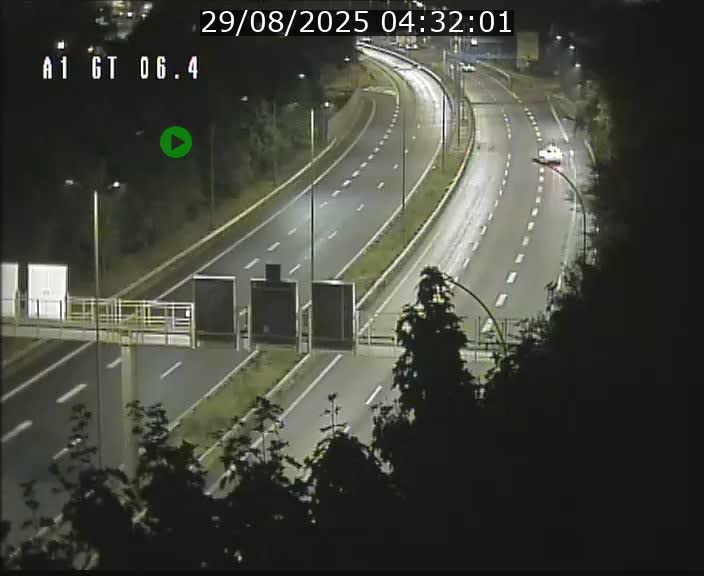Traffic live webcam Luxembourg Hamm - A1 direction Sandweiler - BK 6.4