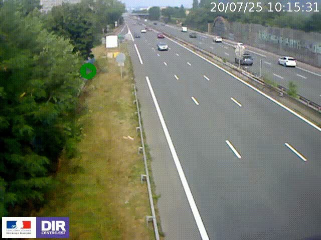 Webcam à Bron sur l'A43 à la jonction avec le boulevard périphérique de Lyon (D383). Vue orientée vers Lyon
