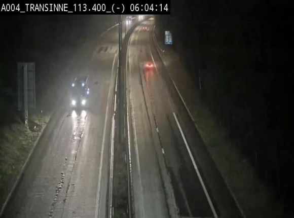 Caméra trafic E411 (A4) - Transinne direction Namur - BK 113.425