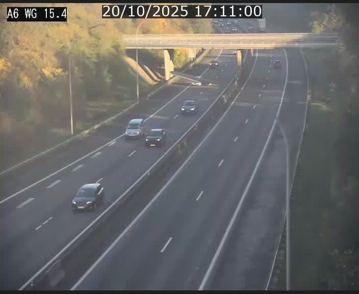 Traffic live webcam Luxembourg Capellen - A6 - BK 15.4 - direction Luxembourg/France/Allemagne