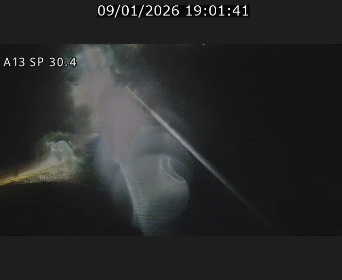 Traffic live webcam Luxembourg Altwies - A13 direction Luxembourg-ville - BK 30.4