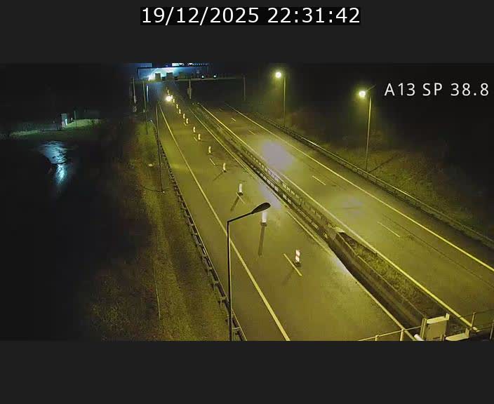 Webcam autoroute A13 à l'entrée ouest du tunnel Markusbierg à Schengen. Vue orientée vers le tunnel et l'Allemagne