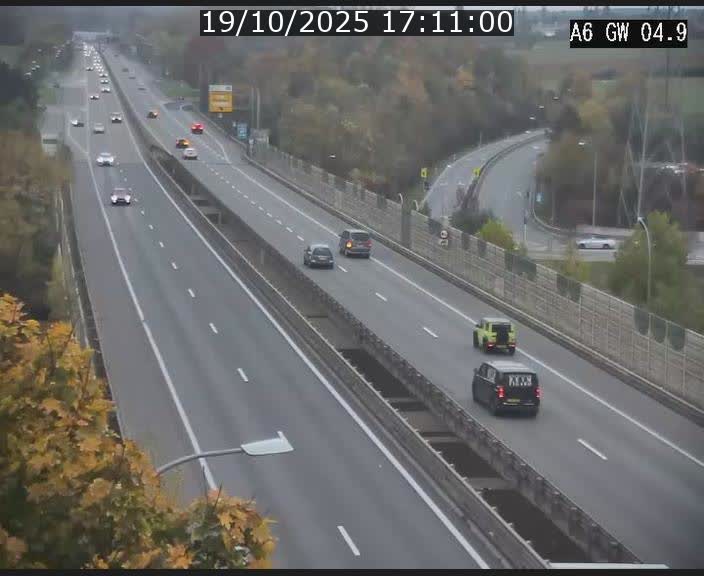 Traffic live webcam Luxembourg Croix de Cessange - A6 - BK 4.9 - direction Belgique