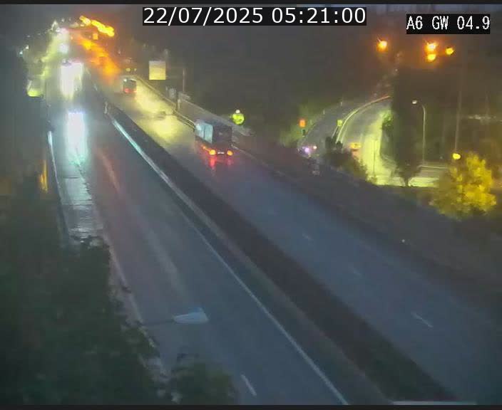Traffic live webcam Luxembourg Croix de Cessange - A6 - BK 4.9 - direction Belgique
