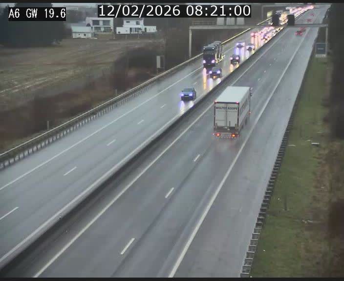 Traffic live webcam Luxembourg - Steinfort - A6 - BK 19.6 - direction Belgique