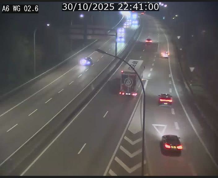 Traffic live webcam Luxembourg Croix de Cessange - A6 - BK 2.6 - direction France/Allemagne