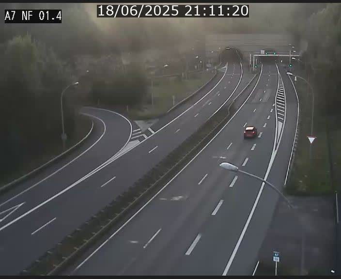 Caméra autoroute Luxembourg A7 - Echangeur Waldhaff - direction Tunnel Stafelter
