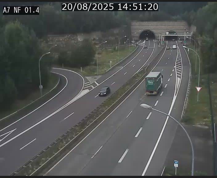 Caméra autoroute Luxembourg A7 - Echangeur Waldhaff - direction Tunnel Stafelter