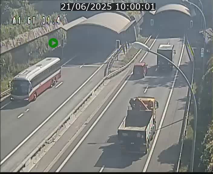 Traffic live webcam Luxembourg Hesperange - A1 direction Kirchberg - BK 1.4