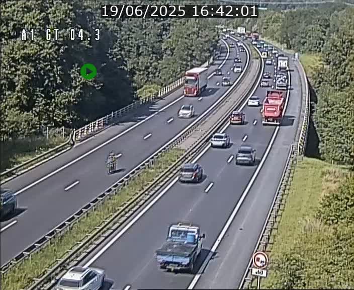 Traffic live webcam Luxembourg Itzig - A1 direction Sandweiler - BK 4.3