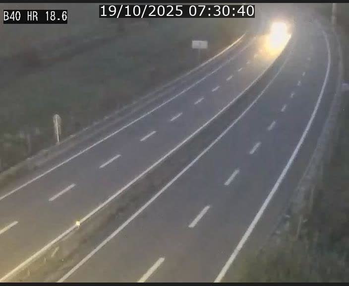Webcam sur la route de liaison entre Micheville et Esch-Belval à la frontière entre le Luxembourg et la France. Vue orientée vers la Lorraine.