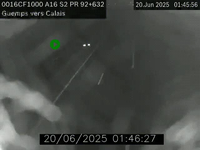 Webcam A16 juste après l'aire de repos d'Offekerque à Guemps. Vue orientée vers Calais