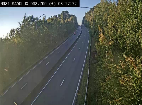 Webcam sur la N81 (E411) à hauteur de la jonction avec la N883. Vue orientée vers Longwy