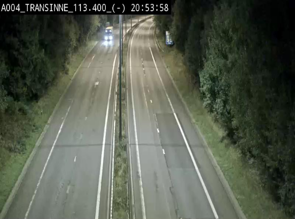 Caméra trafic E411 (A4) - Transinne direction Namur - BK 113.425