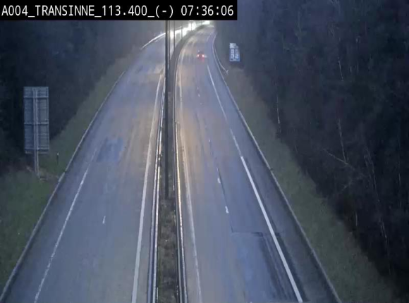 Caméra trafic E411 (A4) - Transinne direction Namur - BK 113.425