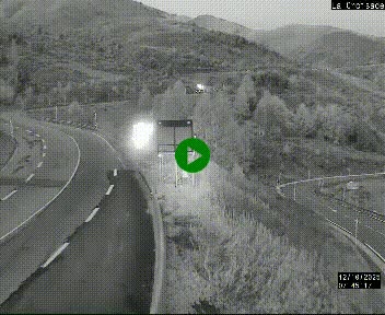 Webcam au carrefour de la croisade, à la jonction entre la N22 et la N320, avant le poste de douane franco-andorrane. Webcam à 1790 mètres d'altitude