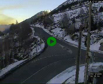 Webcam au carrefour de la croisade, à la jonction entre la N22 et la N320, avant le poste de douane franco-andorrane. Webcam à 1790 mètres d'altitude