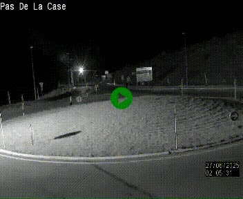 Webcam sur la N22 au niveau du poste frontière entre la France et Andorre à proximité de Pas de la Case à plus de 2000 mètres d'altitude