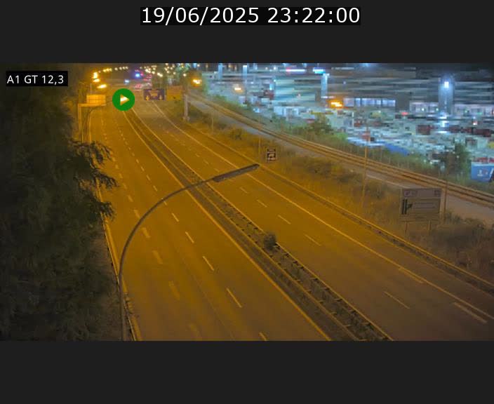 Traffic live webcam Luxembourg Senningerberg - A1 direction Allemagne - BK 12.3
