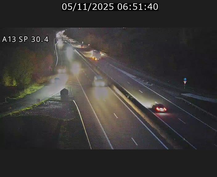 Traffic live webcam Luxembourg Altwies - A13 direction Luxembourg-ville - BK 30.4