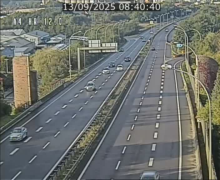 Traffic live webcam Luxembourg Jonction Foetz - A4 - BK 12.0 - direction Esch sur Alzette