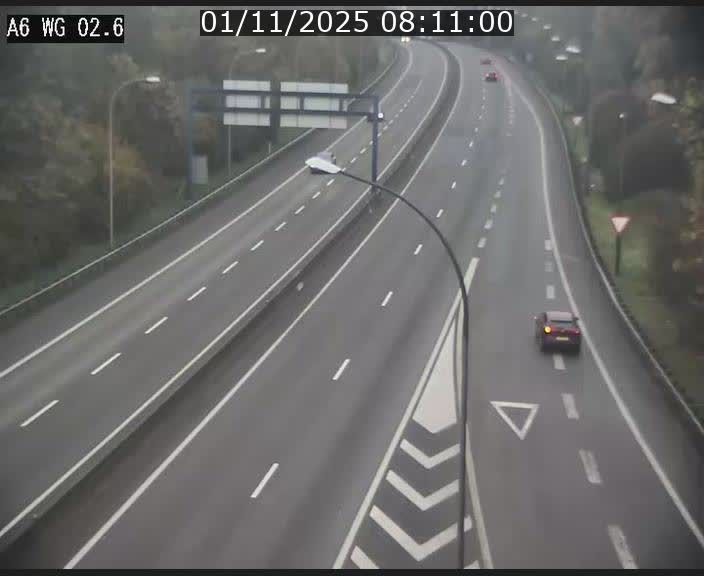 Traffic live webcam Luxembourg Croix de Cessange - A6 - BK 2.6 - direction France/Allemagne
