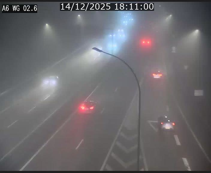 Traffic live webcam Luxembourg Croix de Cessange - A6 - BK 2.6 - direction France/Allemagne