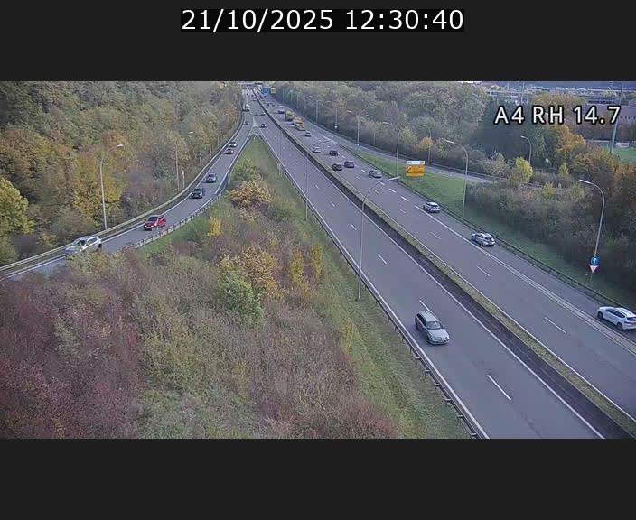 Traffic live webcam Luxembourg Jonction Lankelz - A4 - BK 14.7 - direction Luxembourg