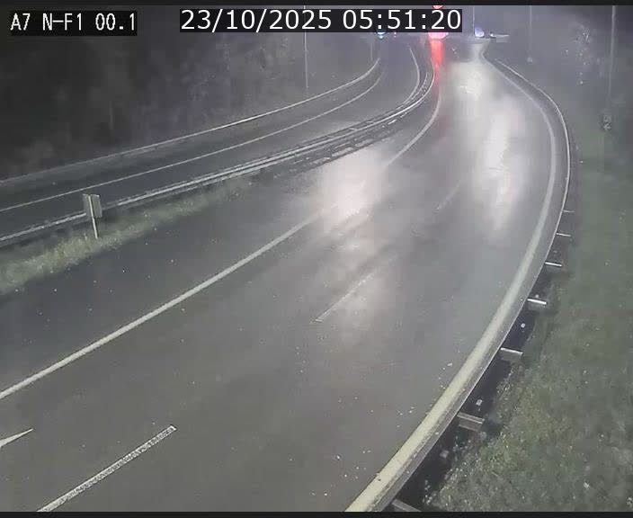 Webcam autoroute Luxembourg A7 située dans la sortie 1 Waldhof, vers la N11, avant le Tunnel Stafelter