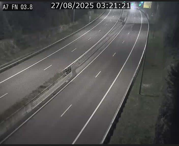 Caméra autoroute Luxembourg A7 - Passage à gibier Rëngelbour - direction Tunnel Stafelter