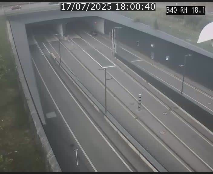 Webcam sur la route de contournement d'Esch-Belval avant le tunnel Central Gate au niveau de la porte de France et du radar fixe