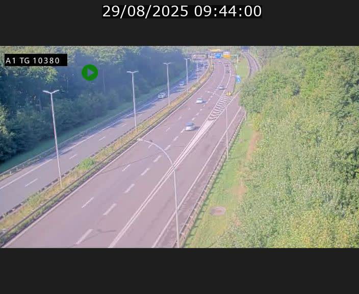 Traffic live webcam Luxembourg Senningerberg - A1 direction Luxembourg Kirchberg - BK 10.3