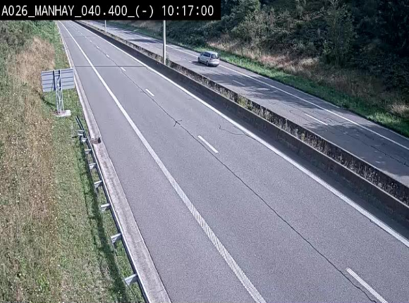 Webcam autoroute A26/E25 à hauteur de Manhay, après la jonction avec la N651 en direction de Liège - BK 40.4