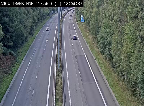 Caméra trafic E411 (A4) - Transinne direction Namur - BK 113.425